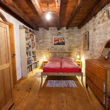 Summerhouse Beram Pazin Luaran gambar