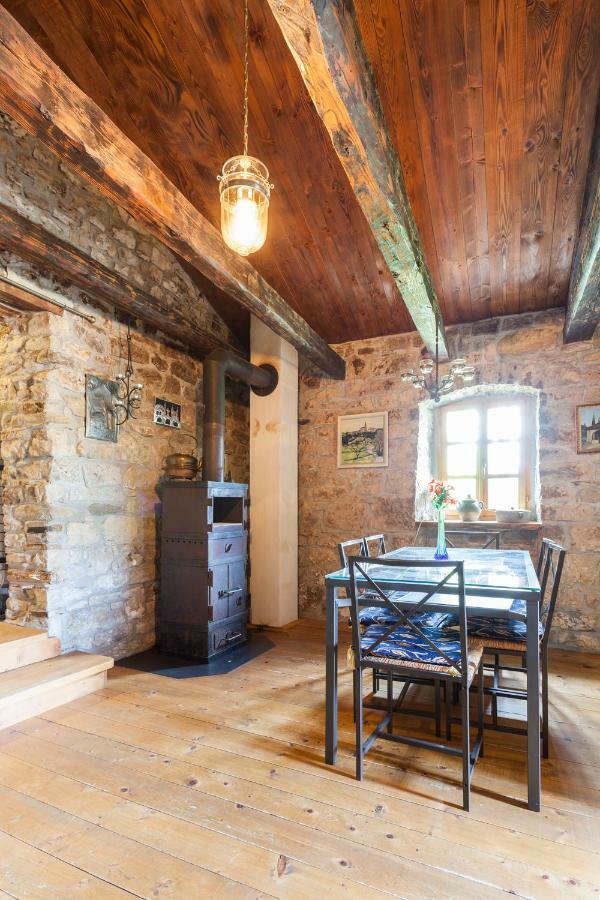 Summerhouse Beram Pazin Luaran gambar